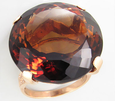 Золото Кольцо с топазом и кубиком циркония