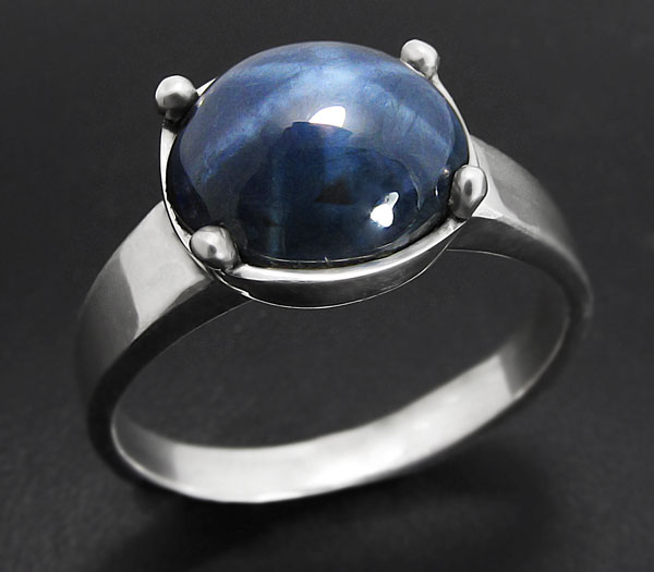 Серебро 925 Кольцо со звездчатым сапфиром