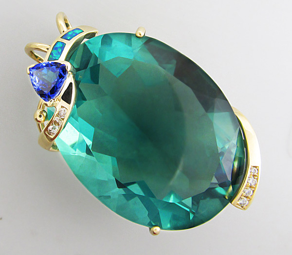 Золото Кулон с крупным зеленый флюоритом, танзанитом, дублет опалами и бриллиантами