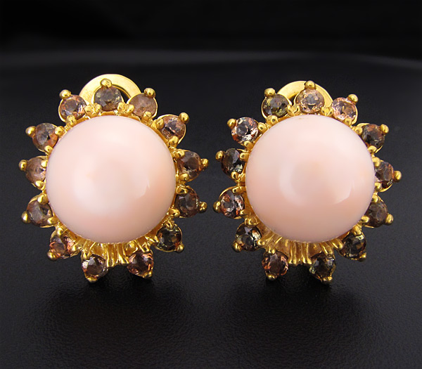 Золото Серьги с solid кораллами и андалузитами