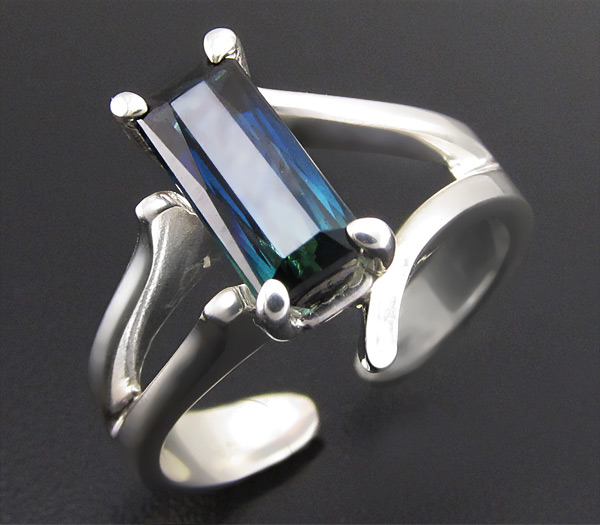 Серебро 925 Кольцо с полихромным индиголит турмалином
