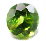 Уральский демантоид 0,15 карат. "Конский хвост"