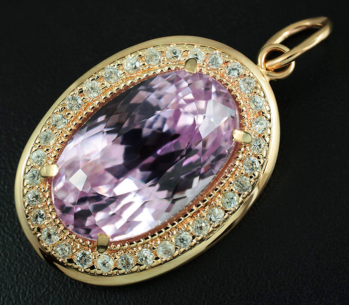 Золото Кулон с афганским кунцитом и бесцветными цирконами