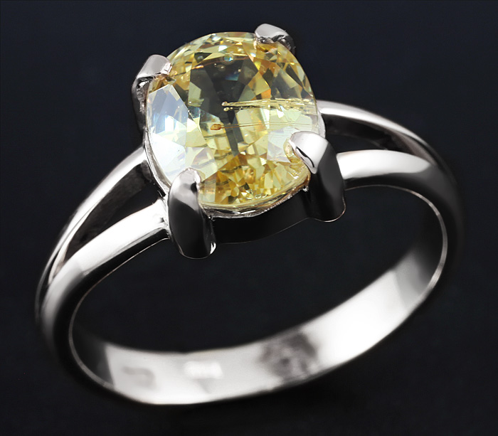 Золото Кольцо с желтым сапфиром