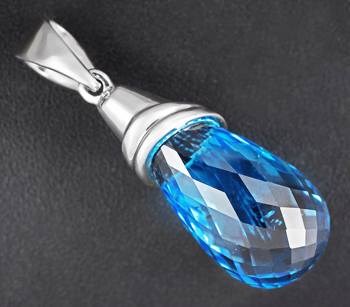 Серебро 925 Кулон с топазом