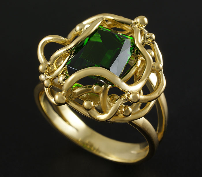 Серебро 925 Кольцо c хромдиопсидом