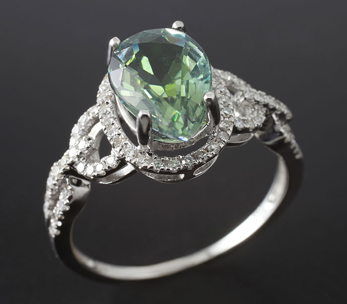 Золото Кольцо с цоизитом и бриллиантами