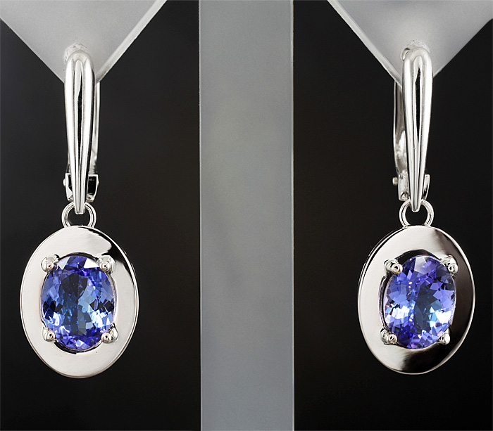 Золото Серьги с чистейшими танзанитами