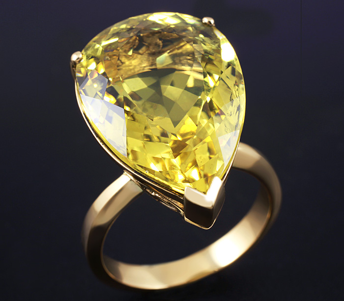 Золото Кольцо с чистейшим гелиодором