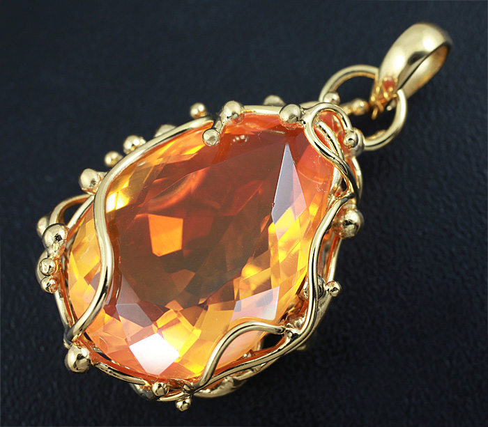 Золото Кулон с бразильским огненным опалом