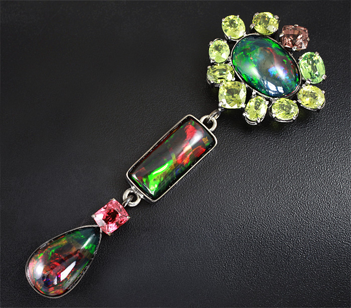 Серебро 925 Кулон с черными опалами и самоцветами