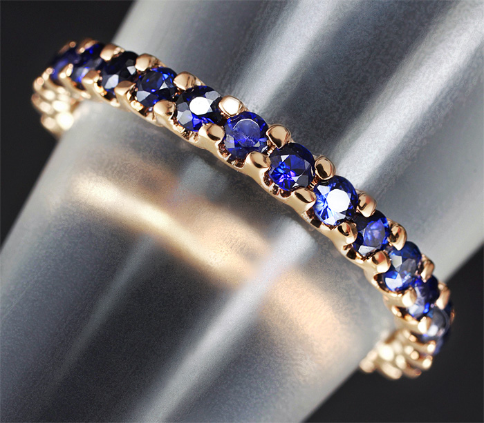 Золото Кольцо с синими сапфирами