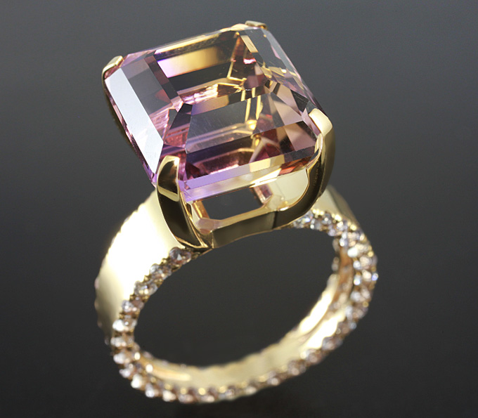Золото Кольцо с аметрином и лейкосапфирами