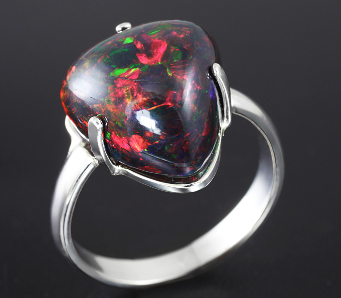 Серебро 925 Кольцо c кристаллическим черным опалом