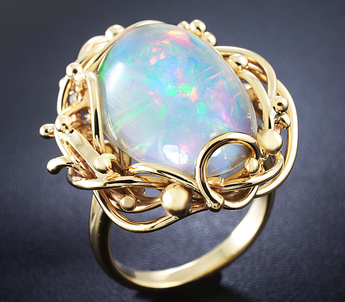 Золото Кольцо с кристаллическим Welo опалом