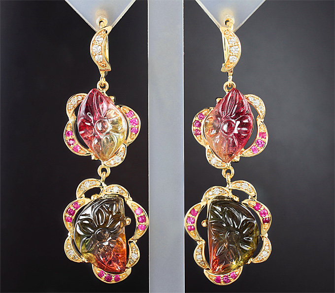 Золото Серьги с резными арбузными турмалинами, пурпурными сапфирами и бриллиантами