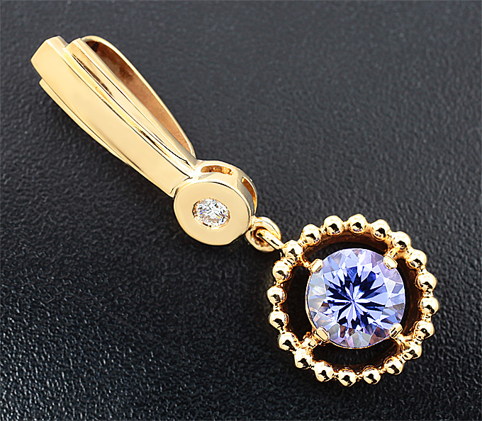 Золото Кулон с танзанитом и бриллиантом