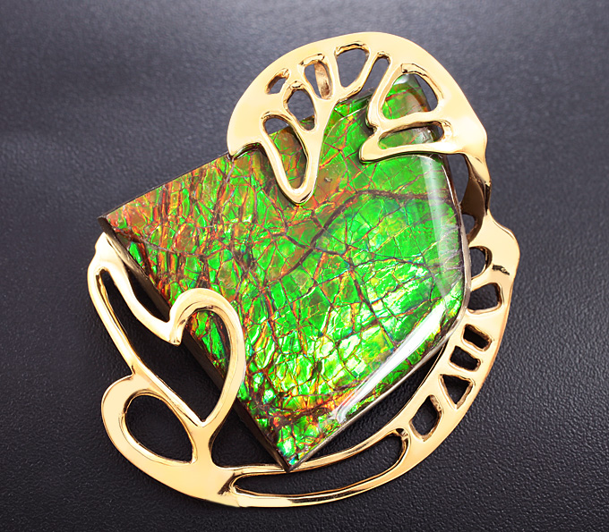 Золото Кулон с дублетом аммолита аммонита