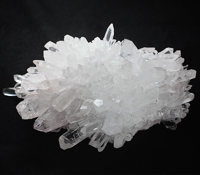 Друза кристаллов бесцветного кварца 444 грамм