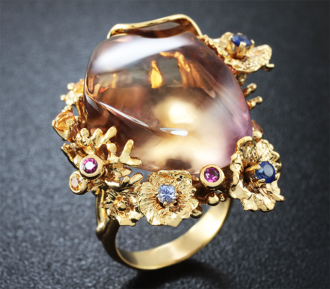 Золото Кольцо c кабошоном аметрина и разноцветными сапфирами