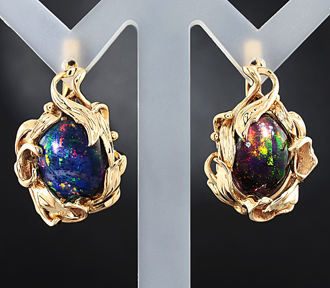 Золото Серьги с кристаллчиескими черными опалами