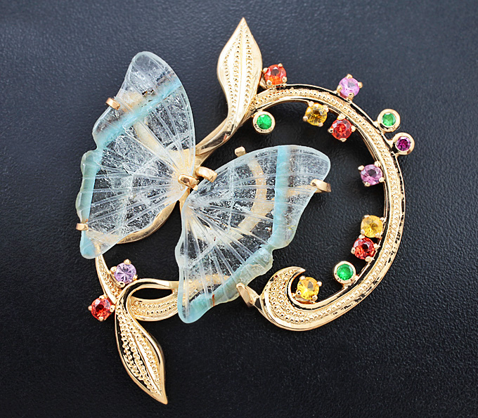 Серебро 925 Кулон, инкрустированный парным резным кварцем с гилалитом и разноцветными сапфирами