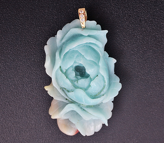Золото Кулон с миниатюрой «Пион» из цельного куска амазонита