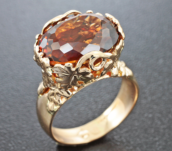 Золото Кольцо с империал топазом