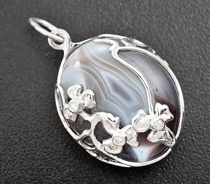 Серебро 925 Кулон с агатом и цирконами