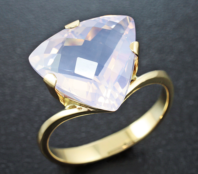 Золото Кольцо с лавандовым аметистом