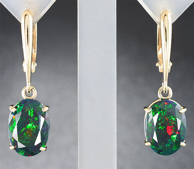 Золото Серьги с кристаллическими черными опалами