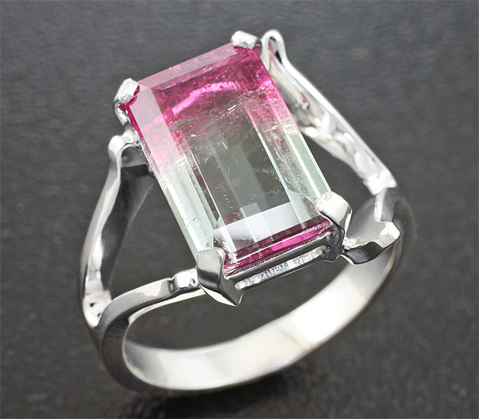Серебро 925 Кольцо c арбузным турмалином