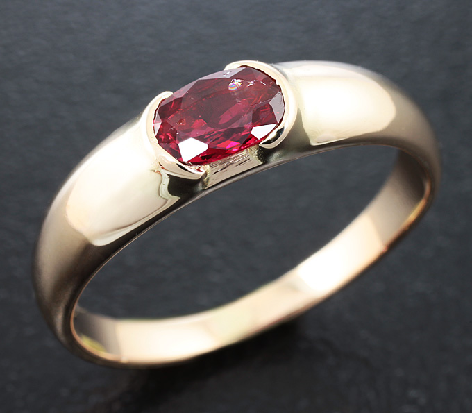 Серебро 925 Кольцо c рубином