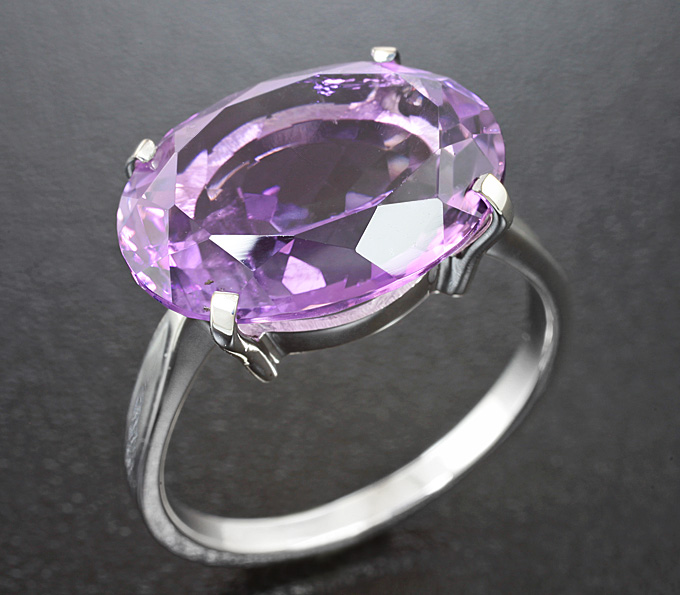 Серебро 925 Кольцо c аметистом