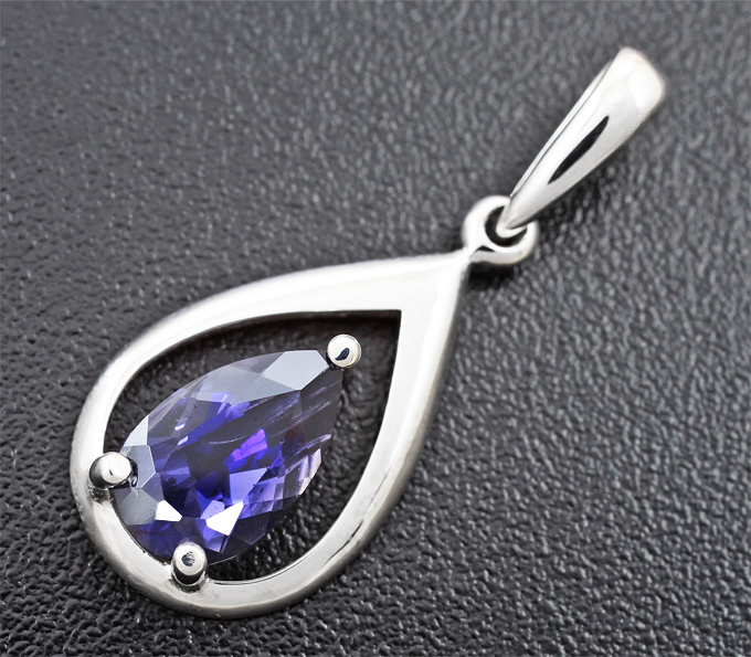 Серебро 925 Кулон с иолитом