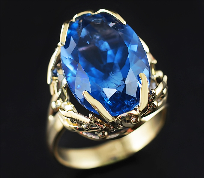 Золото Кольцо с флюоритом