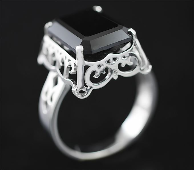 Золото Кольцо с шерлом