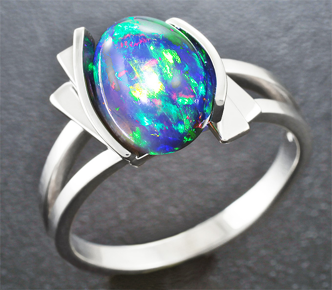 Серебро 925 Кольцо c кристаллчиеским черным опалом