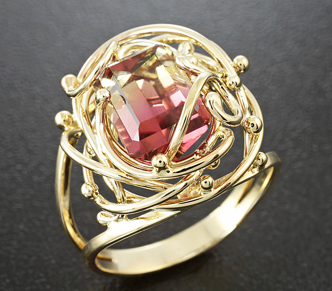 Золото Кольцо с полихромным турмалином