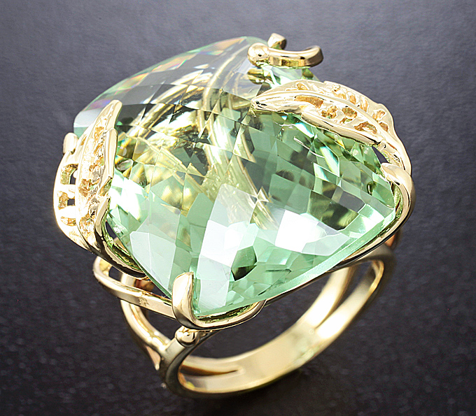 Золото Кольцо с зеленым аметистом