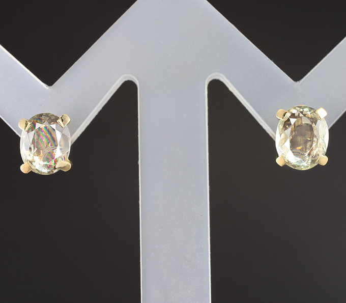 Золото Серьги с диаспорами