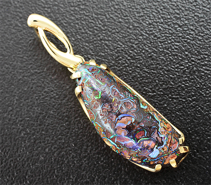 Золото Кулон с австралийским болдер опалом