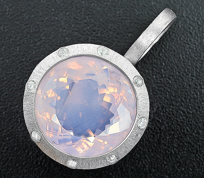 Серебро 925 Кулон с лавандовым аметистом и бесцветными цирконами