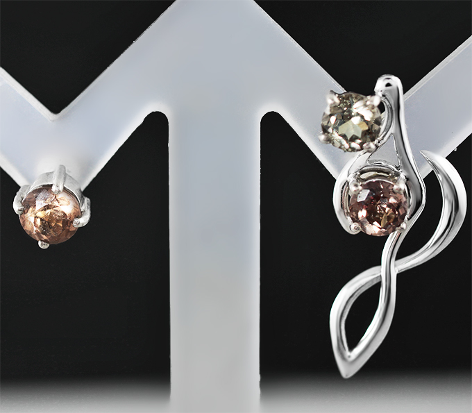 Серебро 925 Серьги с гранатами со сменой цвета