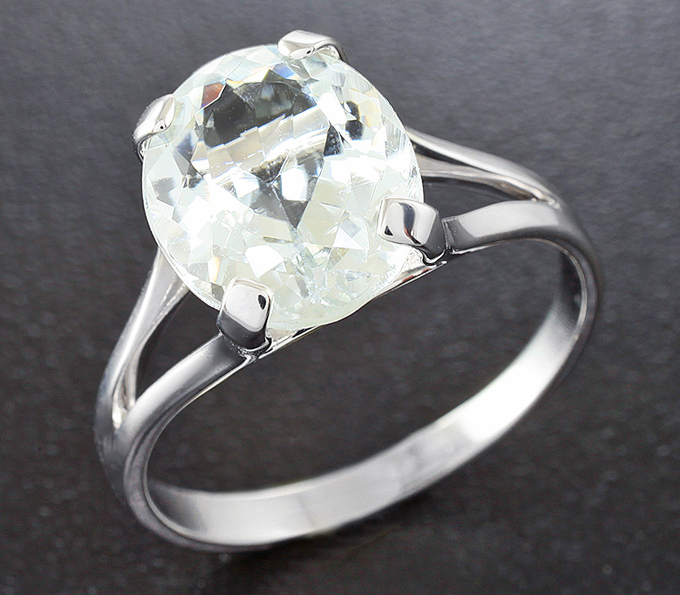 Серебро 925 Кольцо c гошенитом