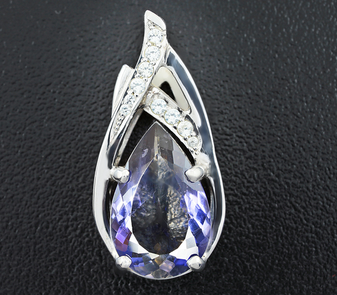 Серебро 925 Кулон с иолитом и лейкосапфирами