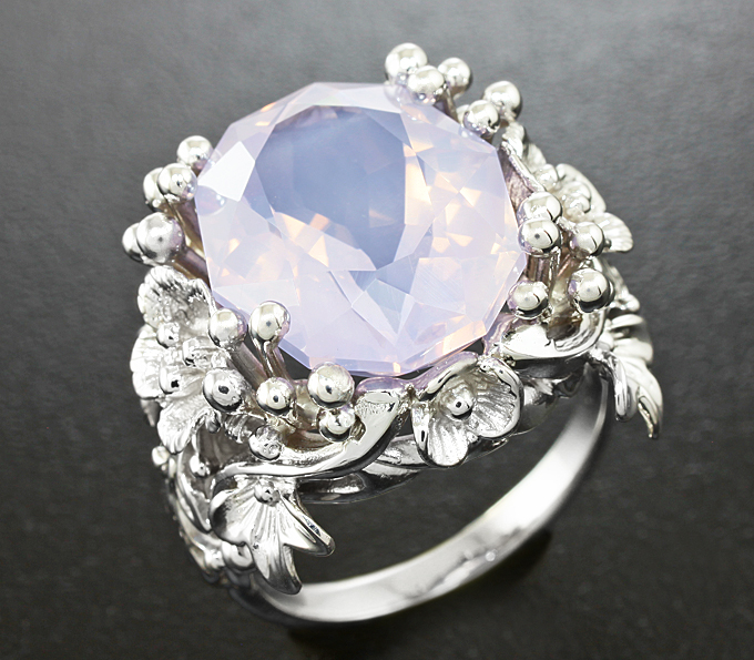 Серебро 925 Кольцо c лавандовым аметистом