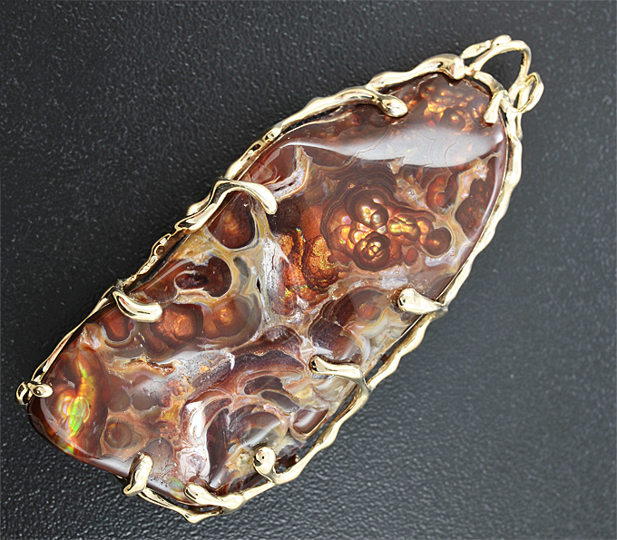 Золото Кулон с мексиканским огненным агатом