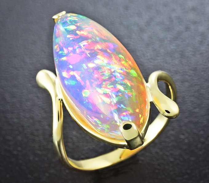 Золото Кольцо c кристаллическим Welo опалом