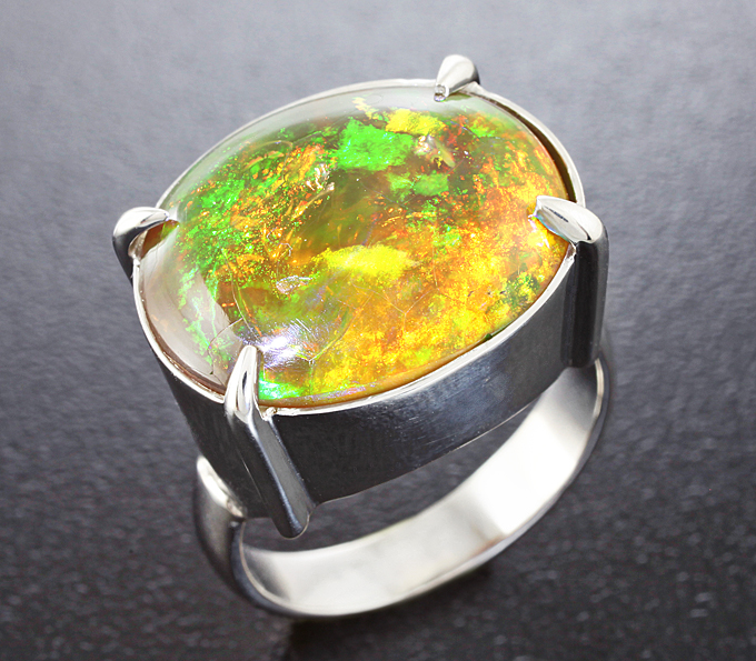 Серебро 925 Кольцо c кристаллическим Welo опалом